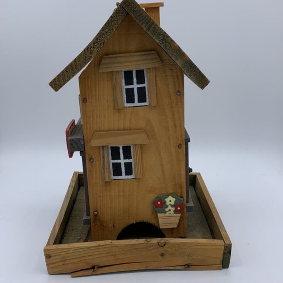 Antiques Birdhouse - Picture 3 of 11